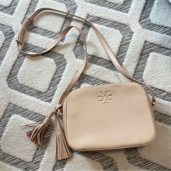 Tory Burch Bags Tory Burch Light Pink Crossbody Bag Poshmark